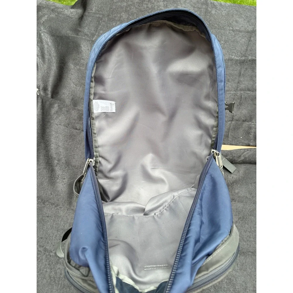 The North Face Router Transit Backpack Navy Blue Grey Laptop Travel Bag Mens